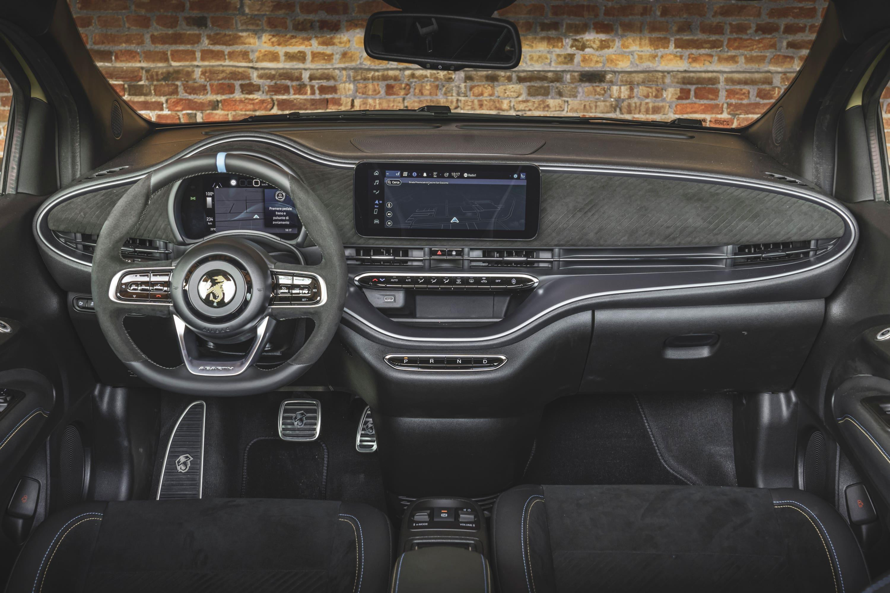 Abarth 500e interior Abarth 500e interior